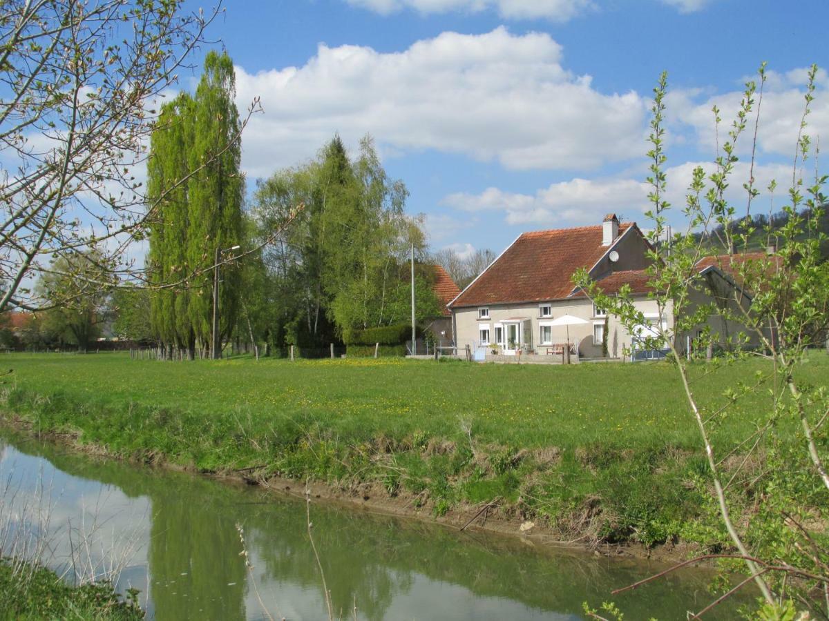 La Taniere Douce Bed and Breakfast Soulaucourt-sur-Mouzon Buitenkant foto
