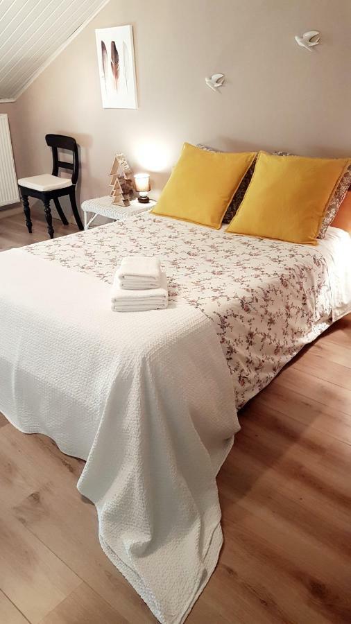 La Taniere Douce Bed and Breakfast Soulaucourt-sur-Mouzon Buitenkant foto